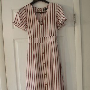 NWT Midi Vintage-Style Red&White Dress - Juniors 9